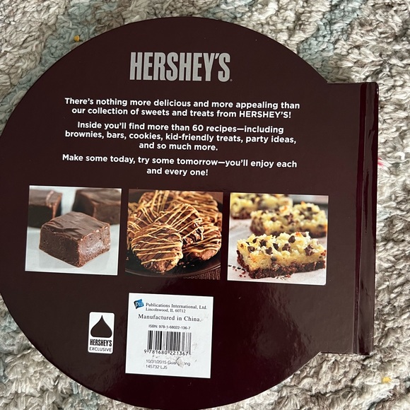 Hershey’s sweet treats and more cookbook. Brand new - Picture 2 of 2